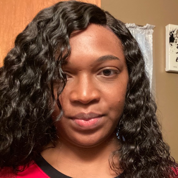 Meet your Posher, Tara - Picture 1 of 1